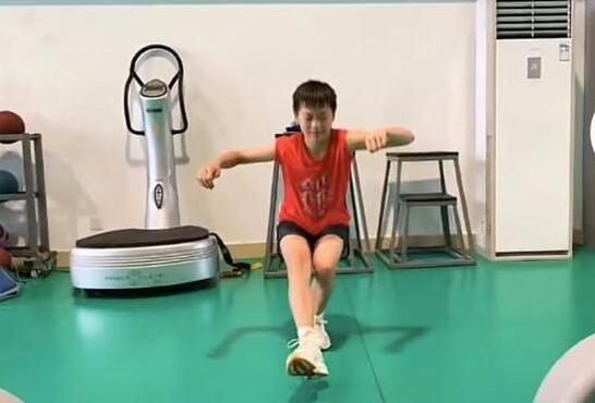 小侠龙卷风